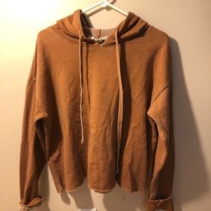 Cropped hoodie